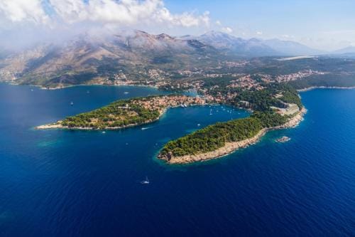 Room in Cavtat with sea view, balcony, air conditioning, W-LAN 3686-1 Hotel in Cavtat