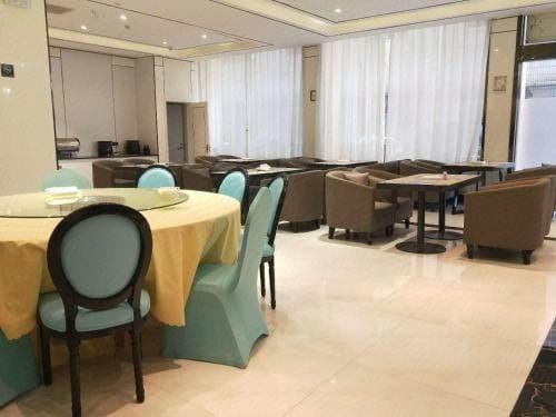 Xana Hotelle Hangzhou Xiaoshan Airport Branch Hotel in Hangzhou