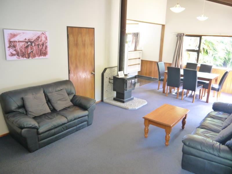10 Cottages Motel in Franz Josef / Waiau