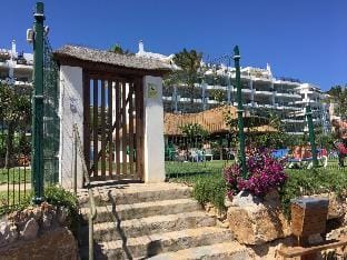 Mi Capricho Beachfront Apartment - Sitio De Calahonda Hotel in Sitio de Calahonda