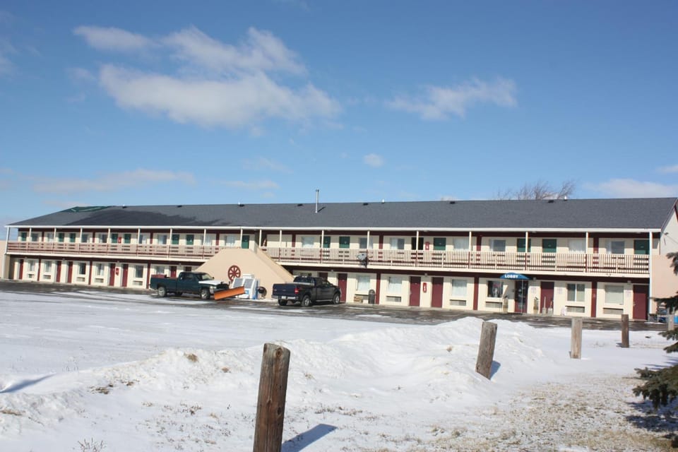 Lake Erie Lodge Motel in Jerusalem Township