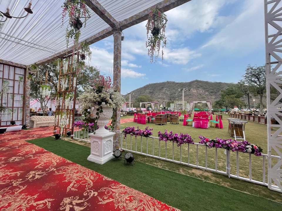 Banquet hall