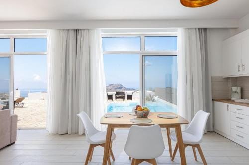 Petres Villas Hotel in Crete