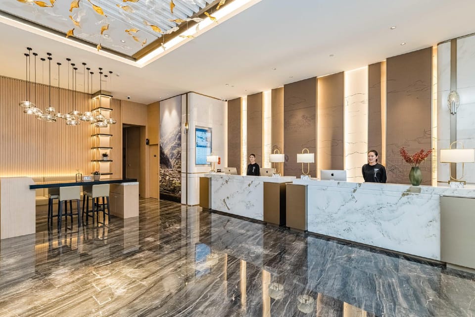 Atour Hotel Tonglu Fuchun River Hotel in Hangzhou