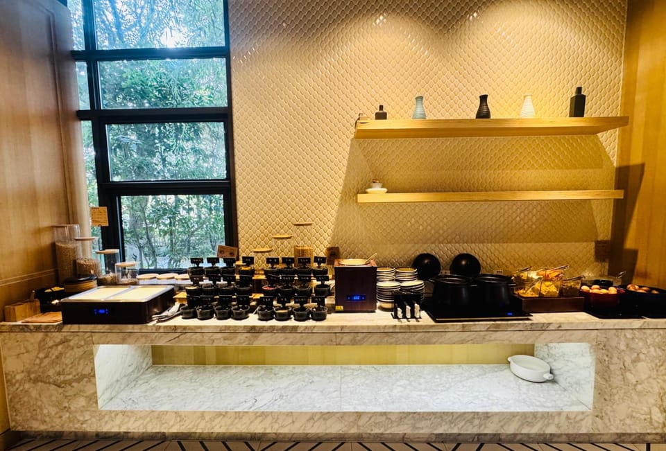 Atour Hotel Shanghai Hongqiao Transportation Hub National Convention Center Hotel in Shanghai
