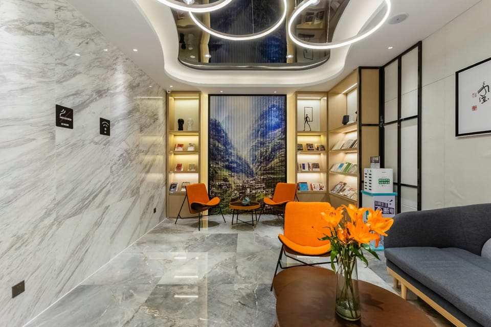 Atour Hotel Wuxi Railway Station Chunshen Road Hotel in Suzhou