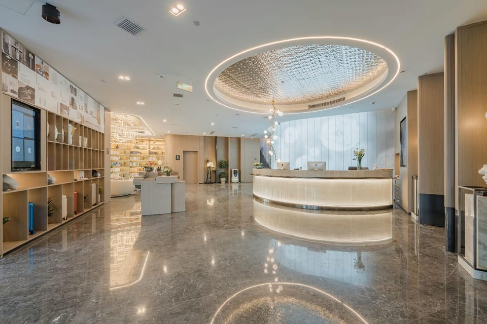 Atour Hotel Wuxi Yuantouzhu Scenic Spot Qianrong Road Hotel in Suzhou
