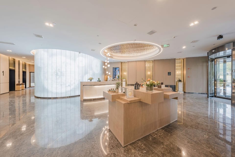 Atour Hotel Wuxi Yuantouzhu Scenic Spot Qianrong Road Hotel in Suzhou