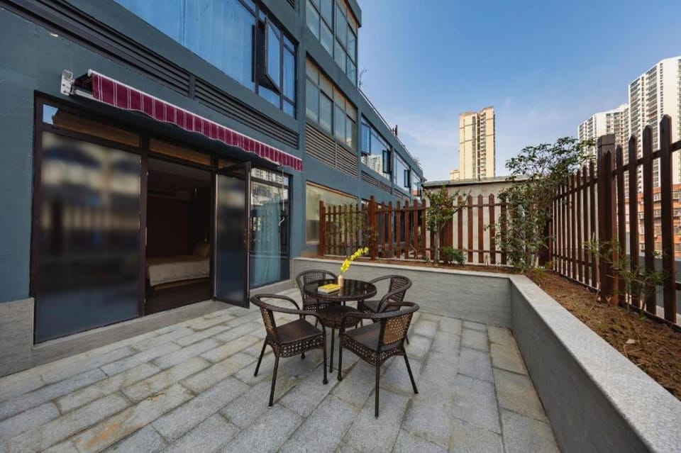 Atour Hotel Huainan Railway Station Commercial and Cultural Square Hotel in Jiangsu