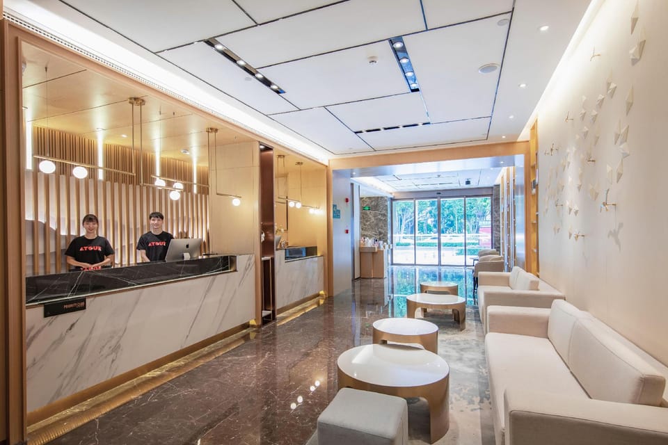 Atour Hotel Xiamen Lianban Mingfa Plaza Hotel in Xiamen