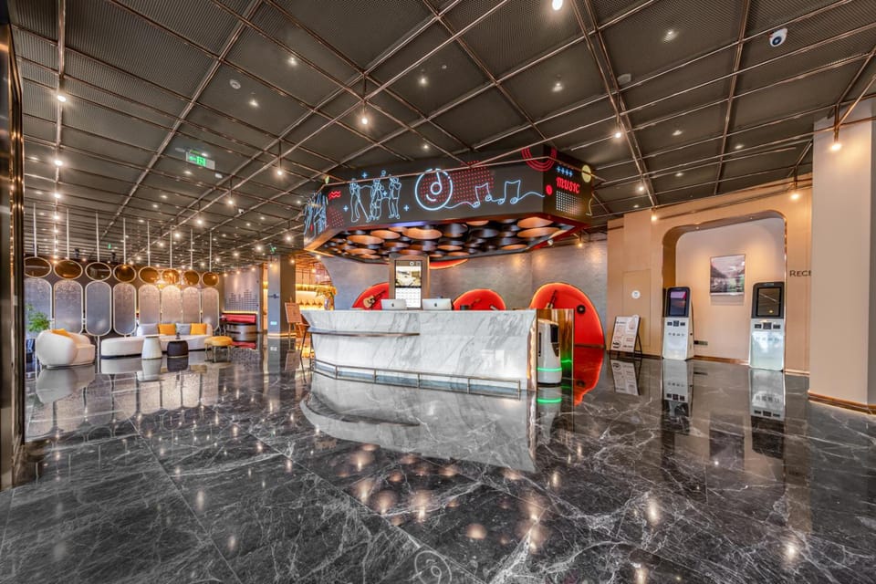 Atour X Hotel Suzhou Panmen Scenic Area Renmin Bridge South Metro Station Hotel in Suzhou
