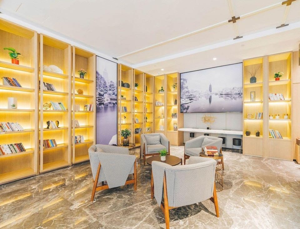Atour Hotel Hangzhou West Lake Music Hotel in Hangzhou