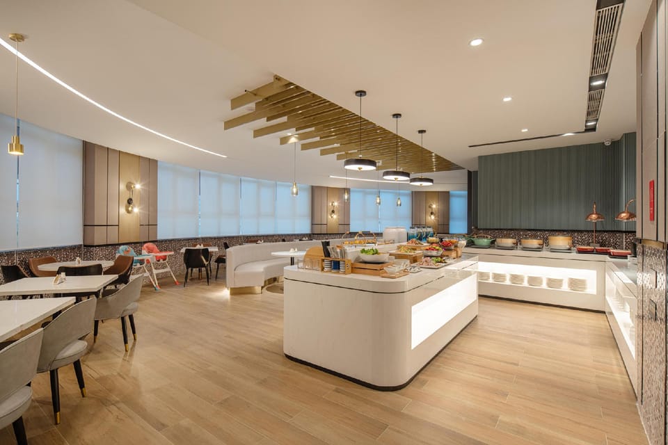 Atour Hotel Xi'an Hi-tech 3rd Road Software Zone Hotel in Xian