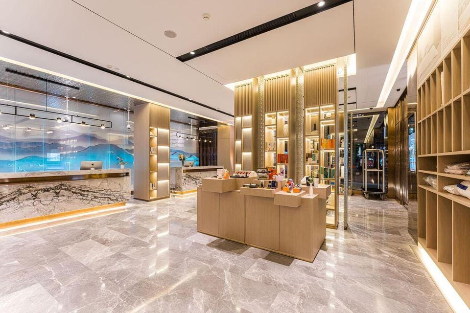 Atour Hotel Shanghai Daning International Plaza Hotel in Shanghai