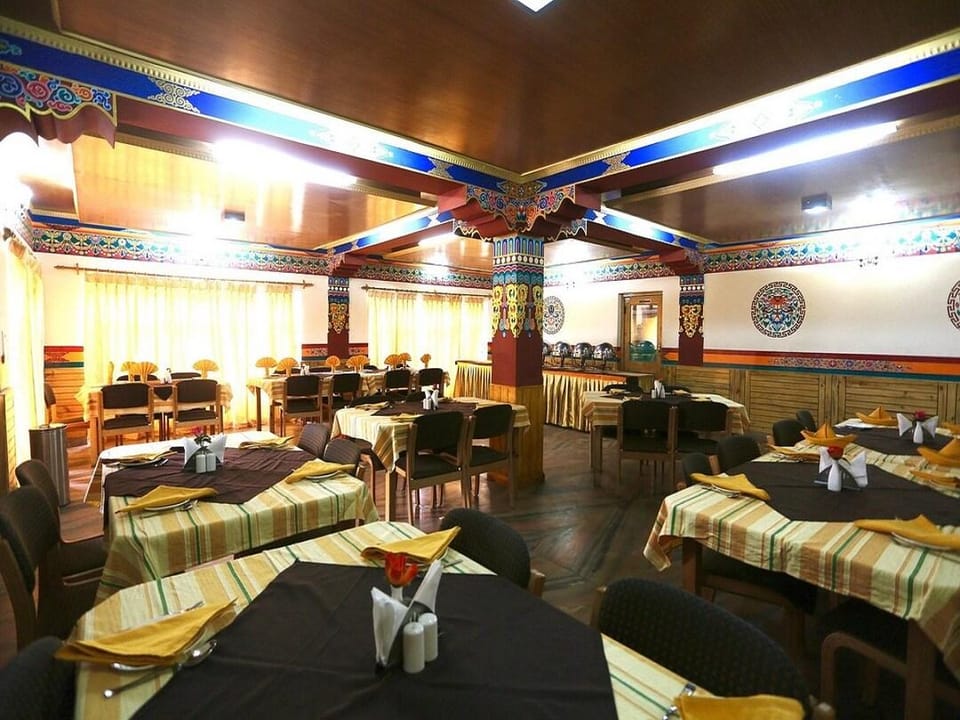 Hotel Ladakh Continental Hotel in India
