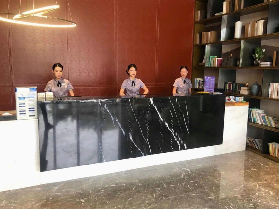 Earl Family Hotel (Mengcheng Tianhe Plaza Store) Hotel in Jiangsu