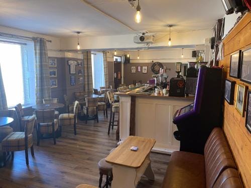 Queensberry arms hotel Hotel in England
