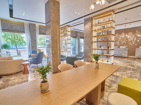 CHAMJOY Hotel (Jinhua High-Speed Rail Station Yongsheng Shopping Center) Hotel in Zhejiang