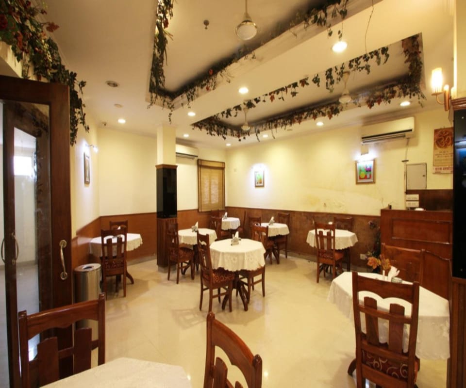 Hotel Hanuwant Palace Hotel in New Delhi