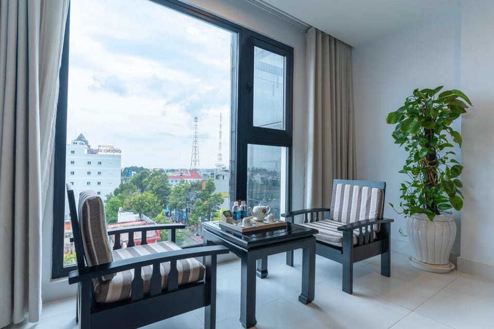 Khách Sạn Hoàng Long Phan Thiết Hotel in Phan Thiet