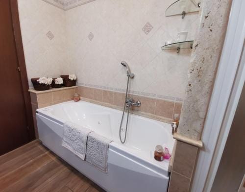 B&B Corvara Hotel in Nettuno