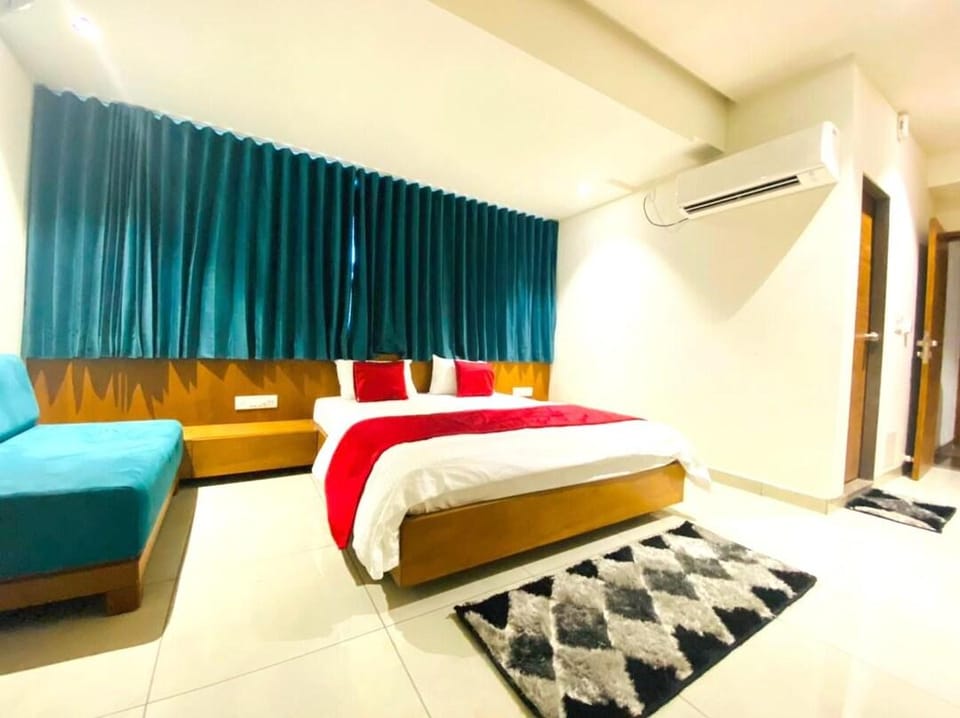 Hotel Prime Hotel in Gandhinagar