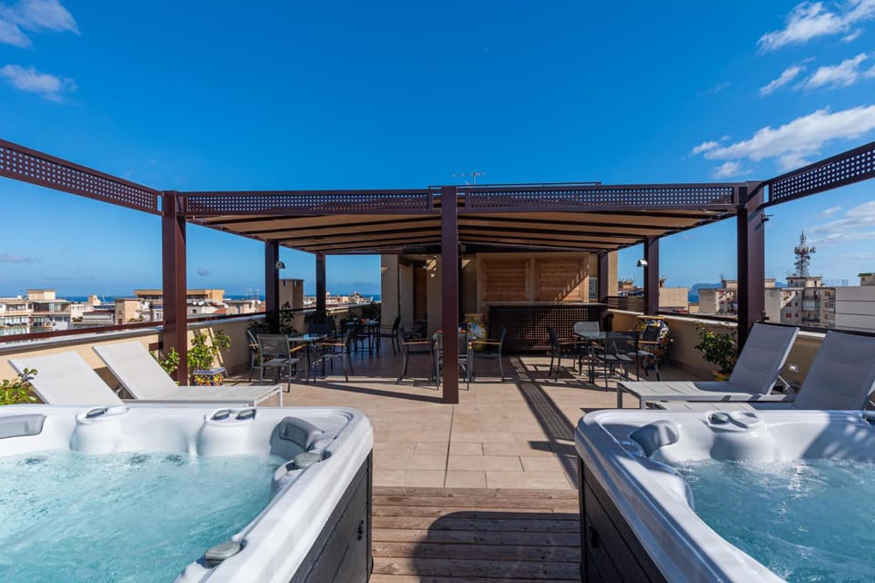 Hot tub