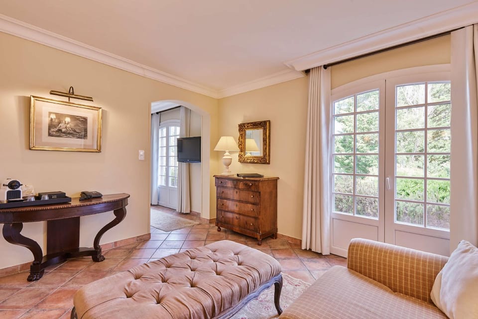 Suite room