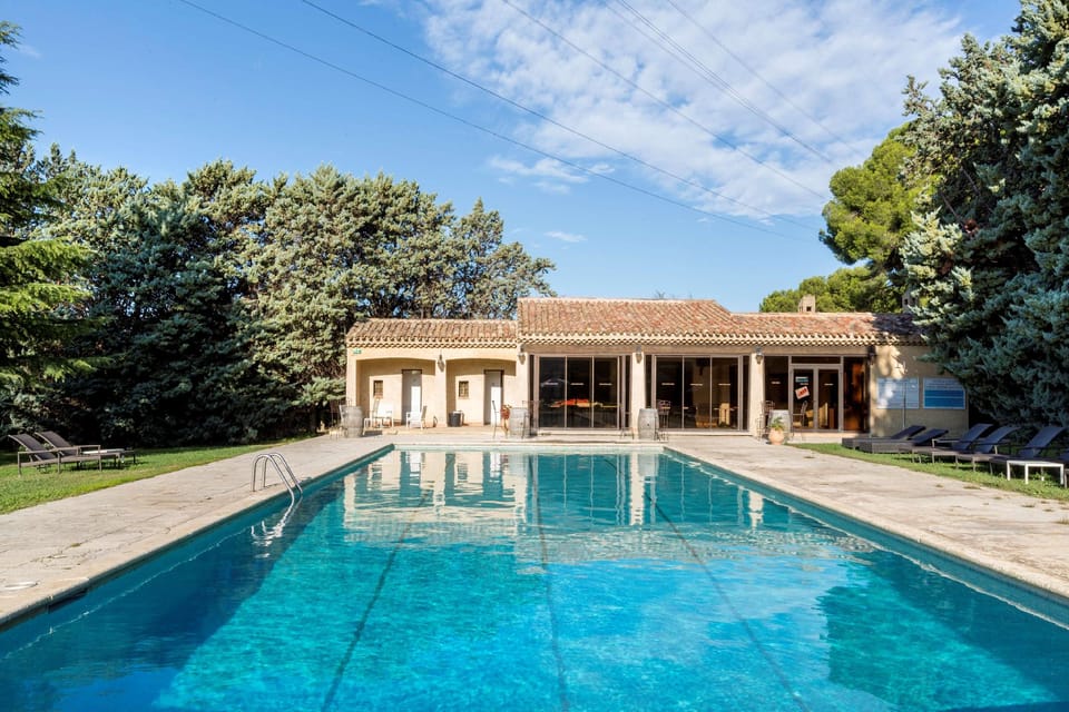 Best Western Domaine de Roquerousse Hotel in Provence-Alpes-Côte d'Azur