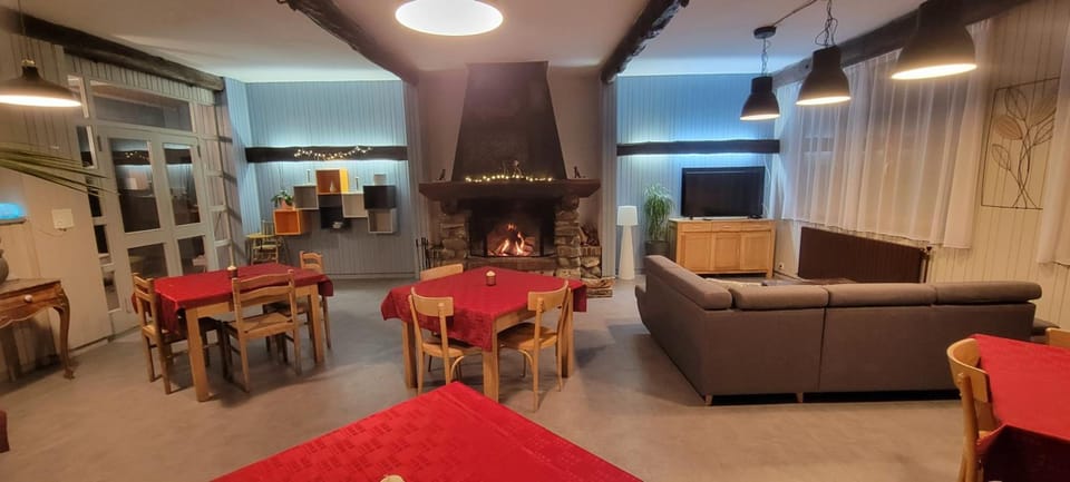 hotel la rua Hotel in Auvergne-Rhône-Alpes