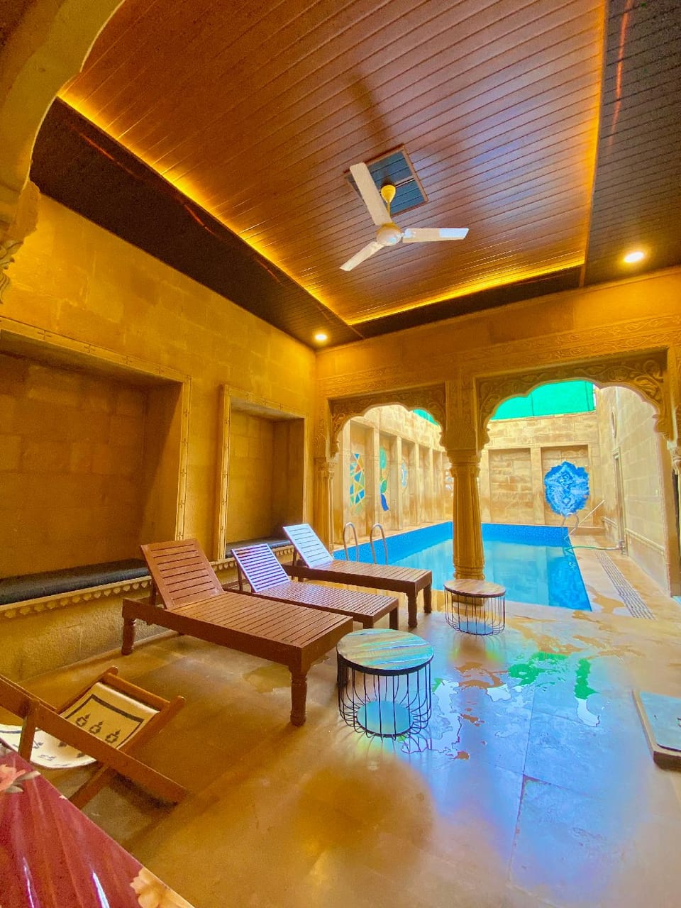 Hotel Tokyo Palace Hostel in Sindh