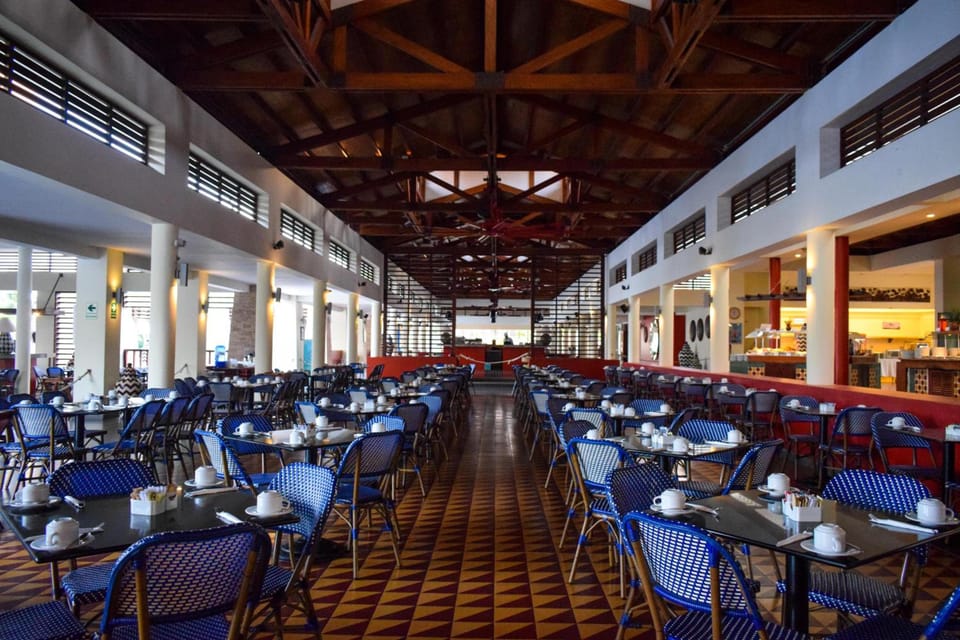 Royal Decameron Punta Sal Resort in Canoas de Punta Sal