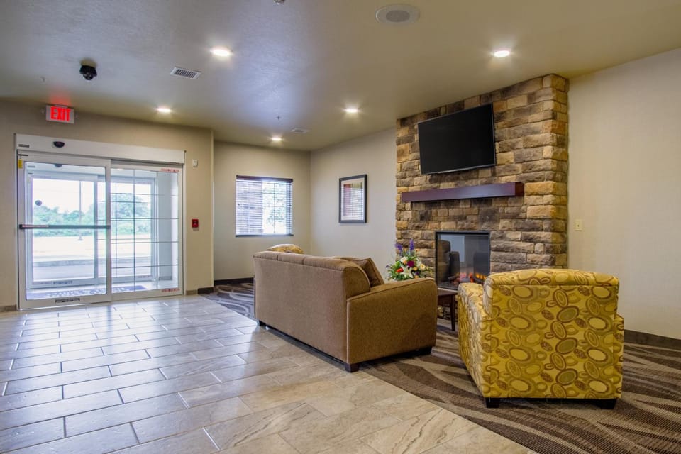 Cobblestone Hotel & Suites - Orrville Hotel in Ohio