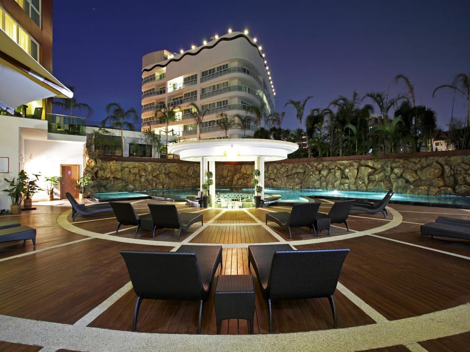 Centara Nova Hotel Pattaya  Hotel in Pattaya City