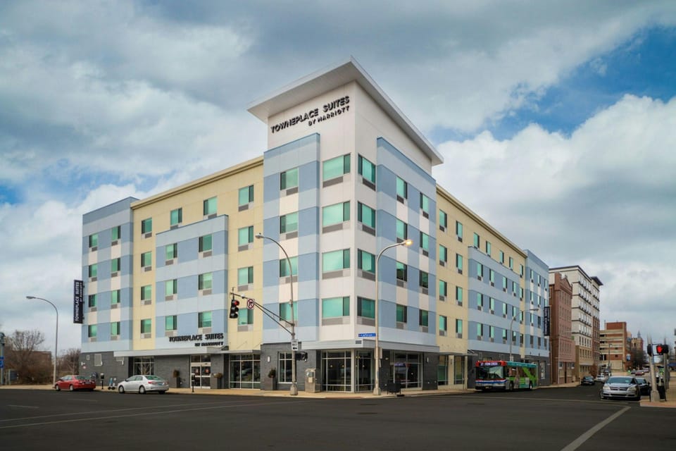 TownePlace Suites by Marriott Louisville Downtown Hotel in Louisville