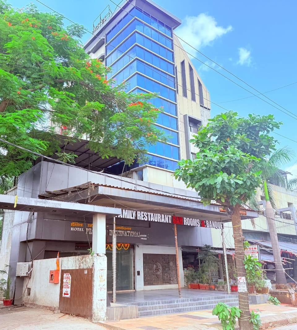 Hotel Praveen International Hotel in Maharashtra
