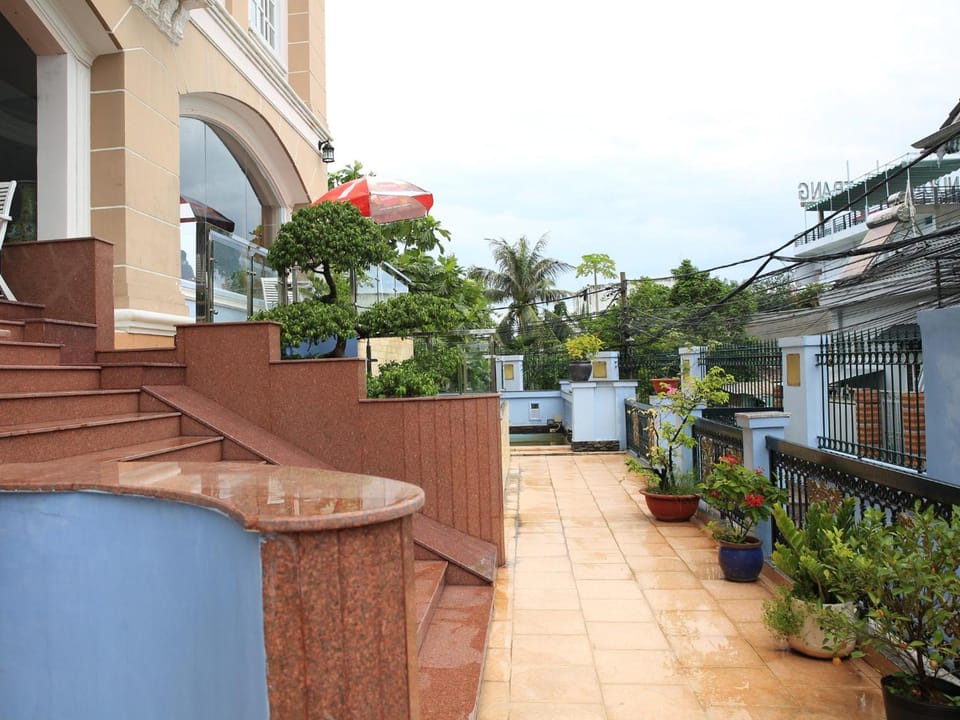Hoa Phat Hotel & Apartment Apartment hotel in Ho Chi Minh City