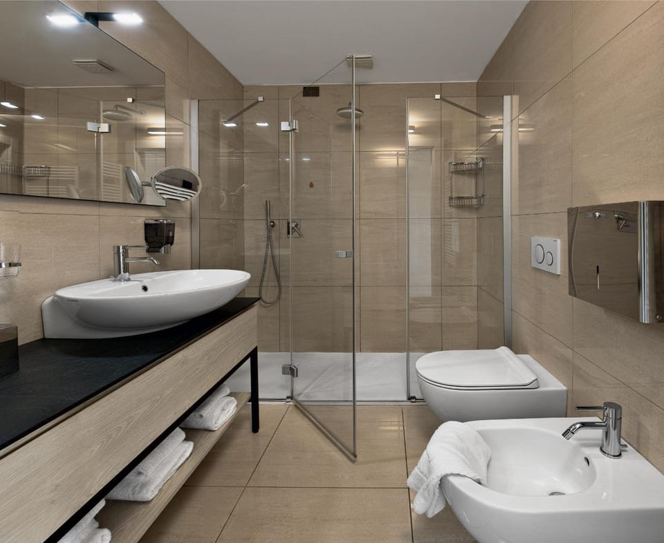 Residence Caffe Maya Apartment hotel in Canton of Ticino
