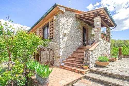 Ca'Novae - Tuscany Farmhouse Hotel in Tuscany