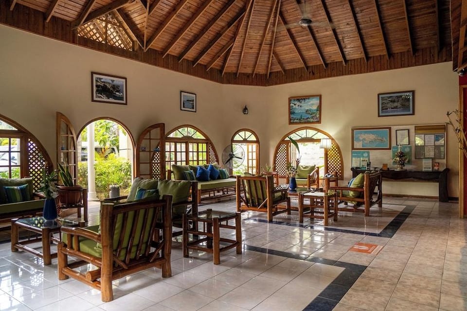 Merrils Beach Resort II Hotel in Westmoreland Parish