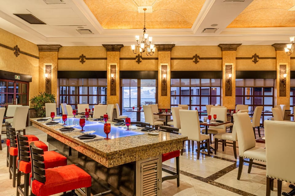 Villa Del Palmar Cancun Resort in State of Quintana Roo