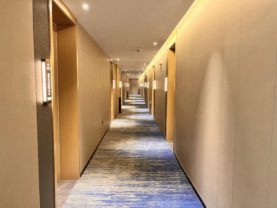 Taierzhuang Grand Hotel (Zaozhuang Taierzhuang Ancient City West Gate) Hotel in Jiangsu