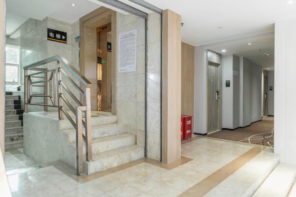 Hanting Hotel Xiamen Zhongshan Road Ferry Hotel in Xiamen