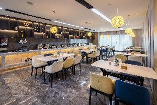 Starway Hotel Nanjing Jingwu Road Hongyang Home City Hotel in Nanjing