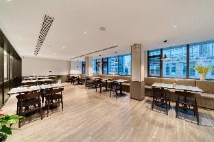 Hanting Hotel Hangzhou Tonglu Central Plaza Hotel in Hangzhou