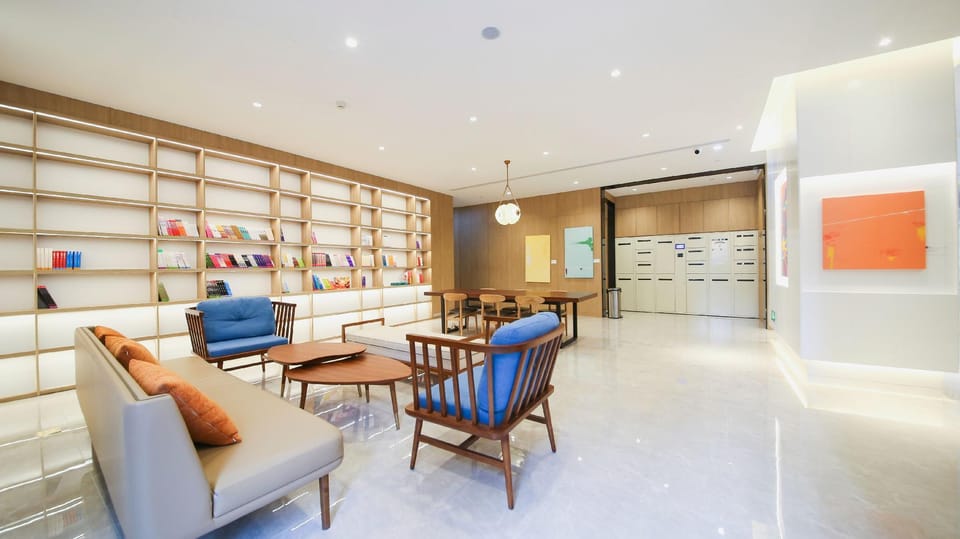 Hanting Hotel Xi'an Xibu Avenue Ziwei Tianyuandushi Hotel in Xian