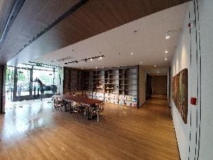 Hanting Hotel Haiyan Wuyue Plaza Hotel in Zhejiang