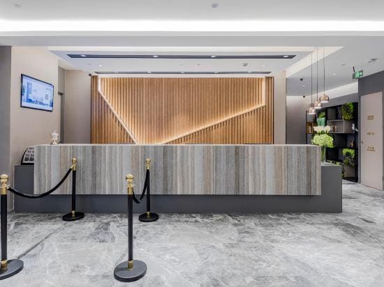 Homeinn Selected Hotel (Nanjing Baijia Lake Xiaolongwan Subway Station) Hotel in Nanjing