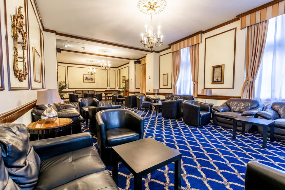 Bar/lounge