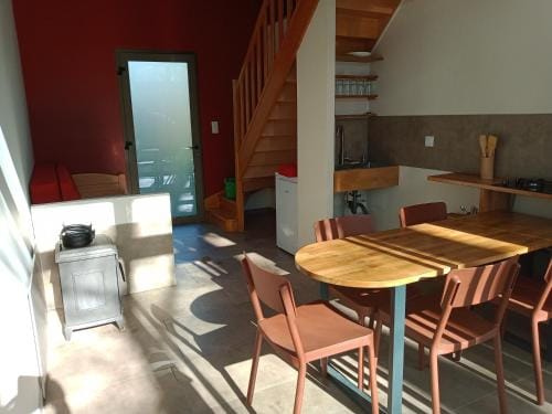 Le Baugyte - Gite de GROUPE - 14 lits simples Hostel in Bourgogne-Franche-Comté